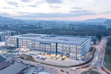 D0154_SSI_Schaefer_FUST_AG_Aussenansicht_Abend.tif
