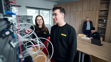 03-aus-elektro-betrieb-0306.tif