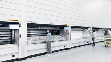 SSI LogiMat vertikális tárolóautomata