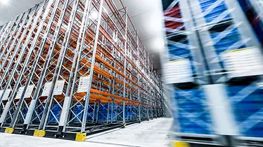 amul_dairy_mobile_rack_esx_motion.jpg