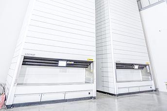 Full height of vertical lift modules 