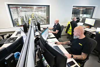 coop_7591_Control_Room