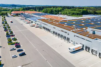 V-Markt elosztó központ Németországban
