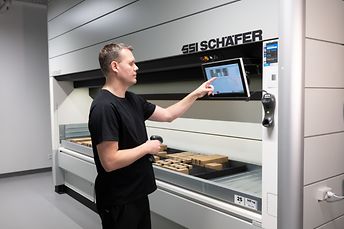 553_LOGIMAT_goods-out